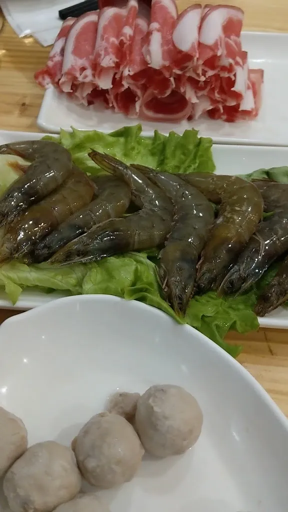 Yue Lai_Galera_slider_image_2