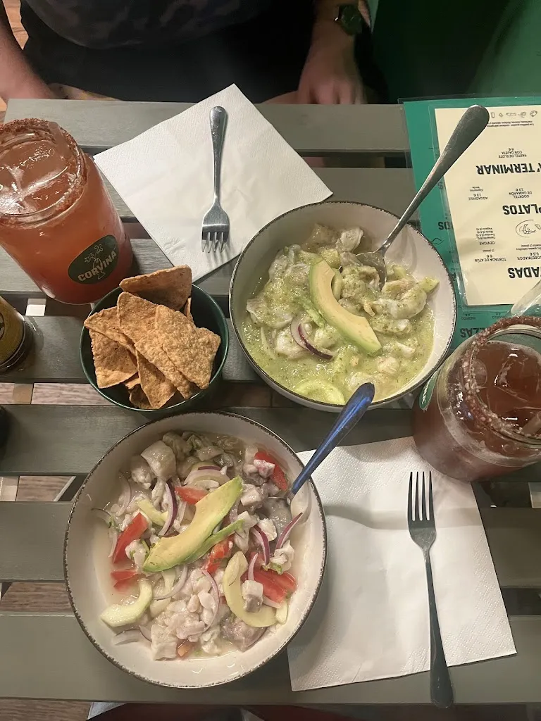 Andrea Morado_Bar Corvina Mx_Gobernador_recensione