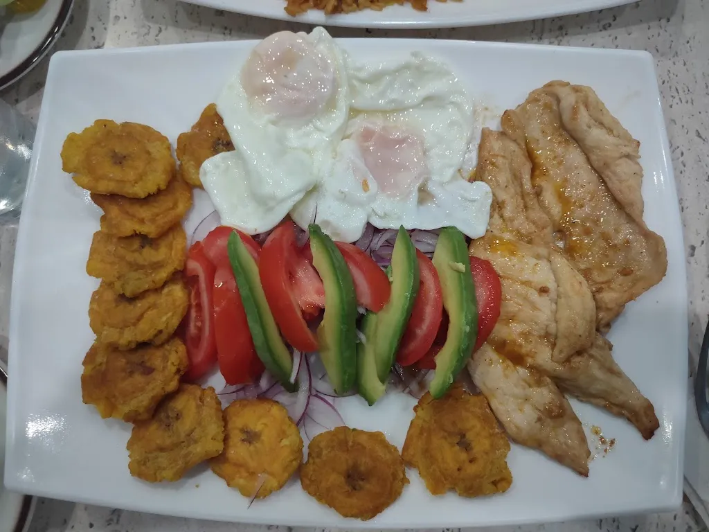 edryann edryan_Bar Tauro_Gor_review