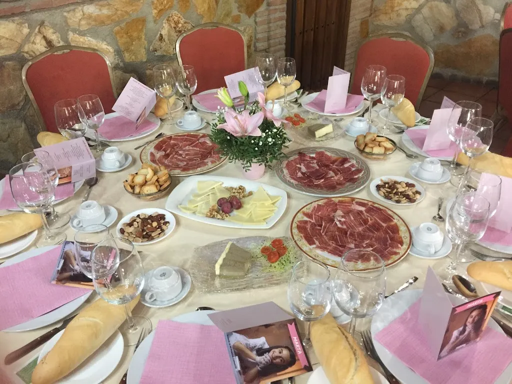 Hostal Restaurante Leyvamar_Guadahortuna_slider_image_3