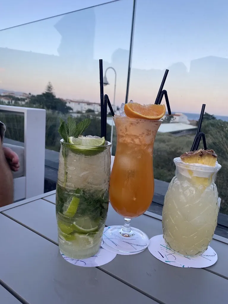 Pierre Chavee_Terraza Amanecer_Gualchos_review