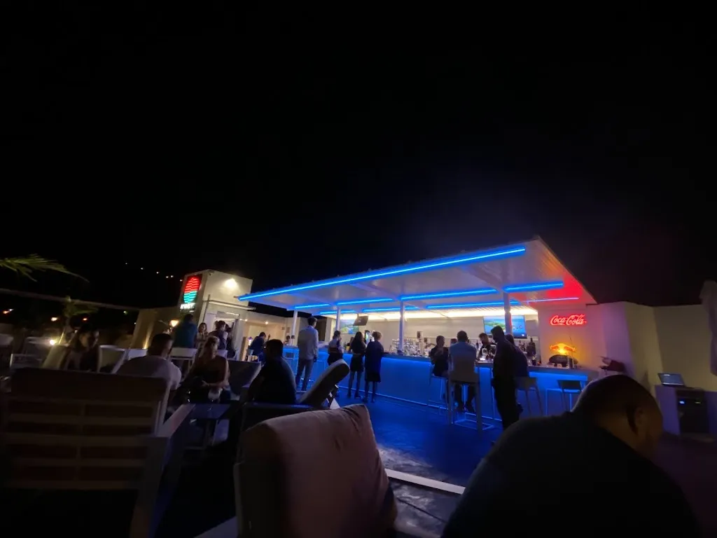 Aitor M_Terraza Amanecer_Gualchos_review