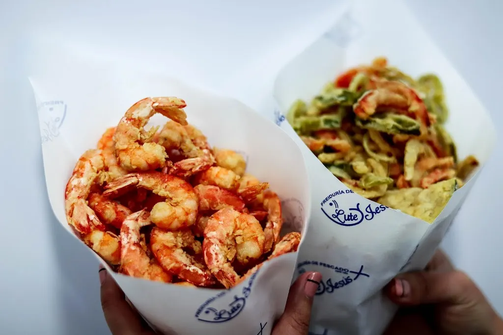 Freiduría Lute y Jesús Castell de Ferro restaurant in Gualchos