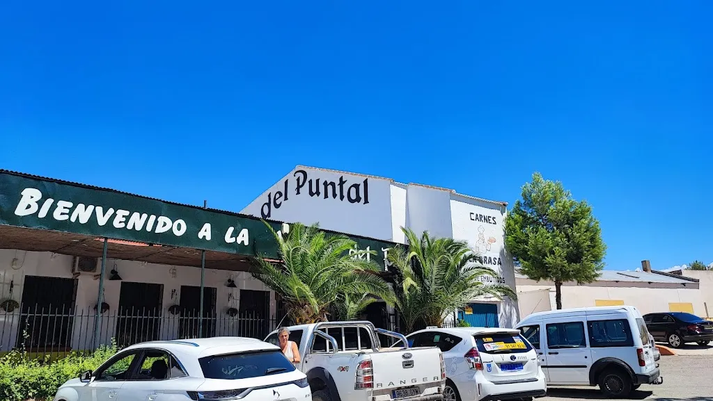 Venta del Puntal restaurant in Huélago