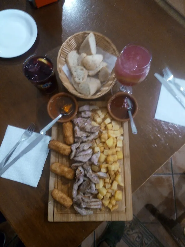 Menu_Meson Serrano_Güevéjar_image_1