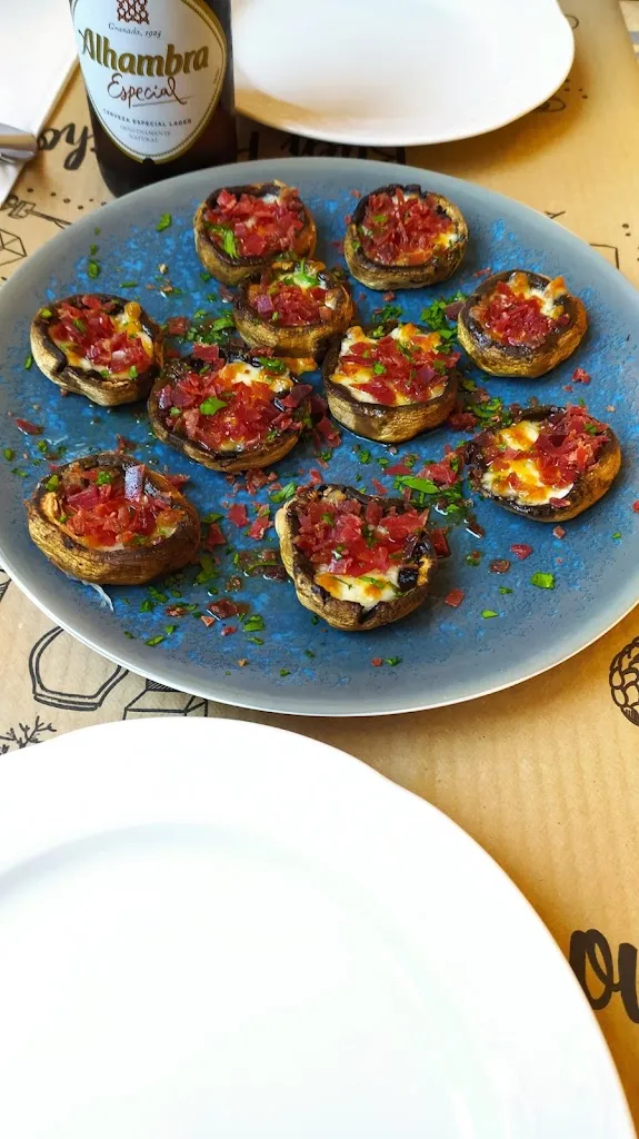 Menu_Pizzeria Restaurante La Cantina_Güevéjar_image_8