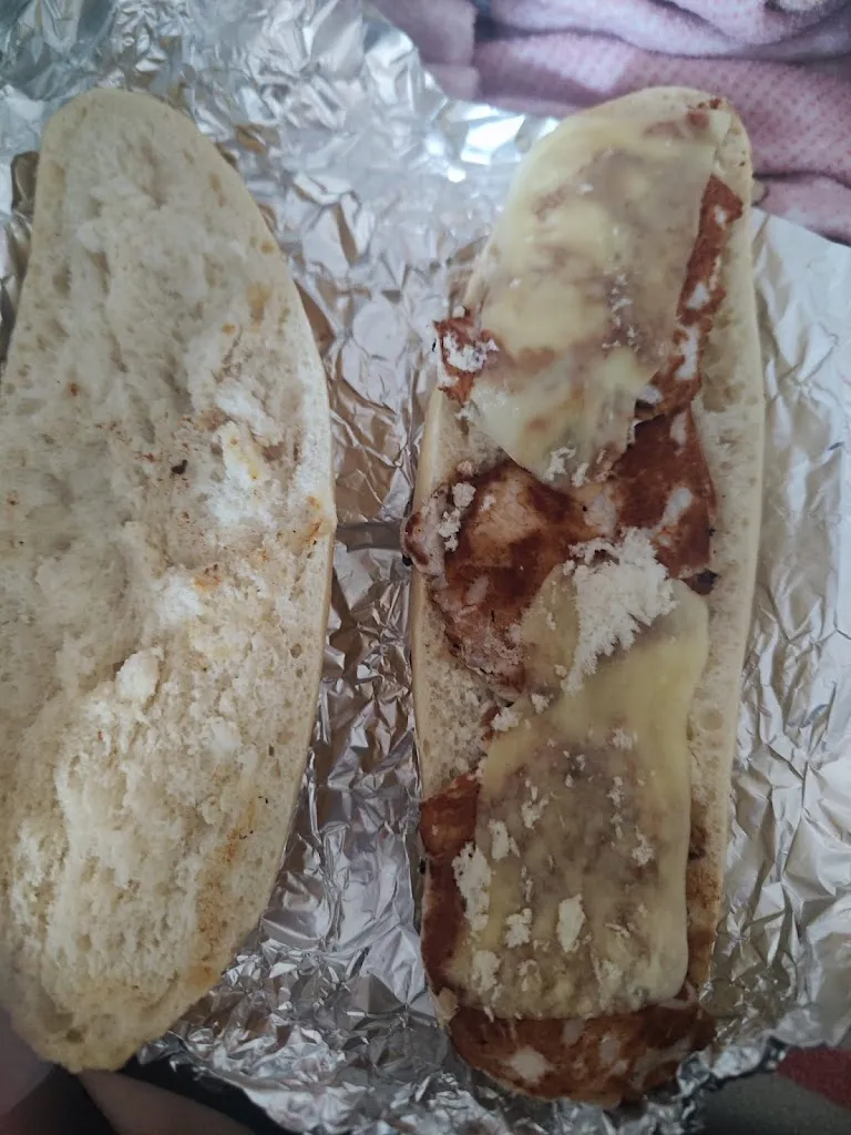 Elisa Martin Jimenez_Pizzeria Restaurante La Cantina_Güevéjar_review