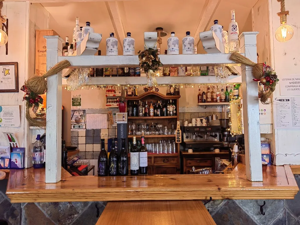 Pizzeria Restaurante La Cantina restaurant in Güevéjar