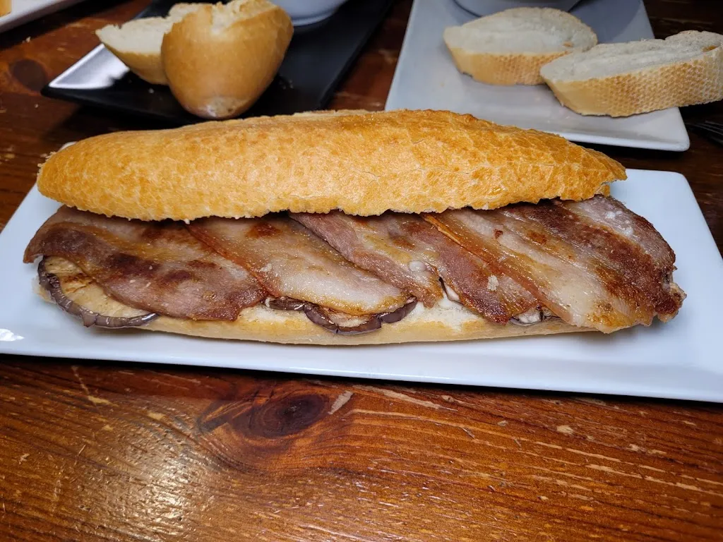 El Bar Sense Nom (No reservas web)_Beneixama_slider_image_2