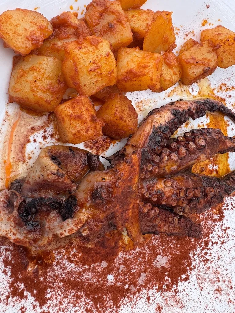 Raúl “Misterbackstage” García_El barco del tinterillo_Gabias Las_review