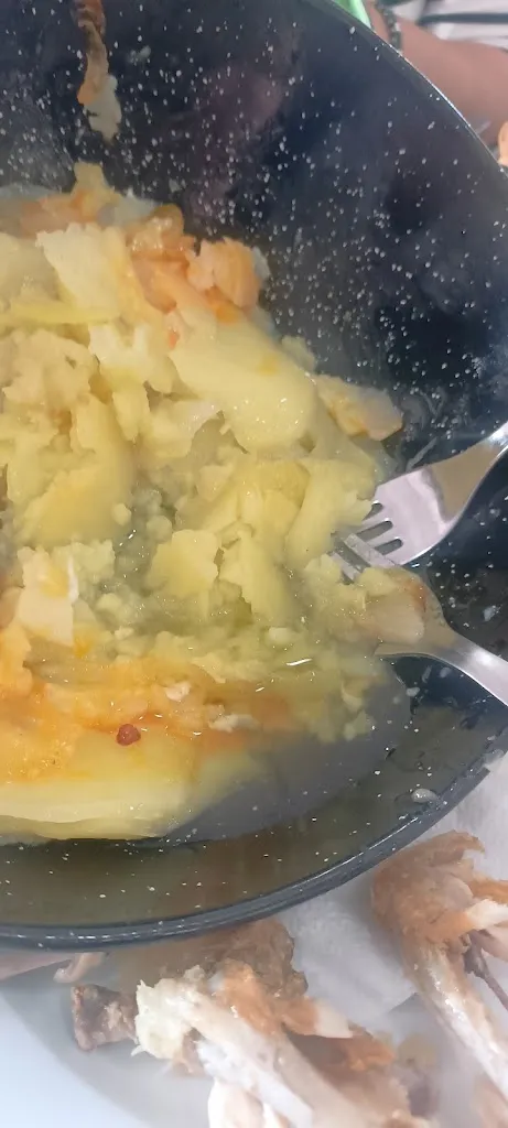 Gaston_STADIUM Café-Bar-Restaurante Las Gabias_Gabias Las_review