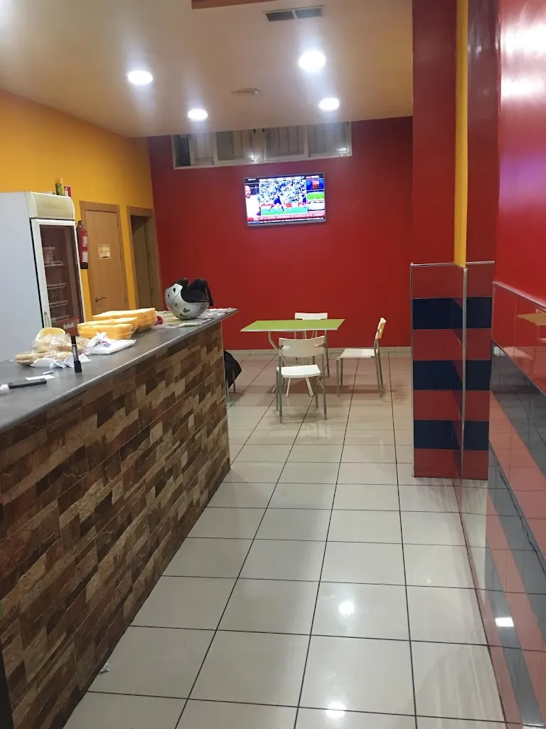 Pizzería Kebab Pollo Rico Las Gabias_Gabias Las_slider_image_2