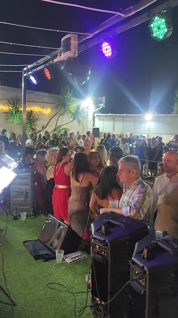 Carlos Garcia_Shade Copas_Gabias Las_review