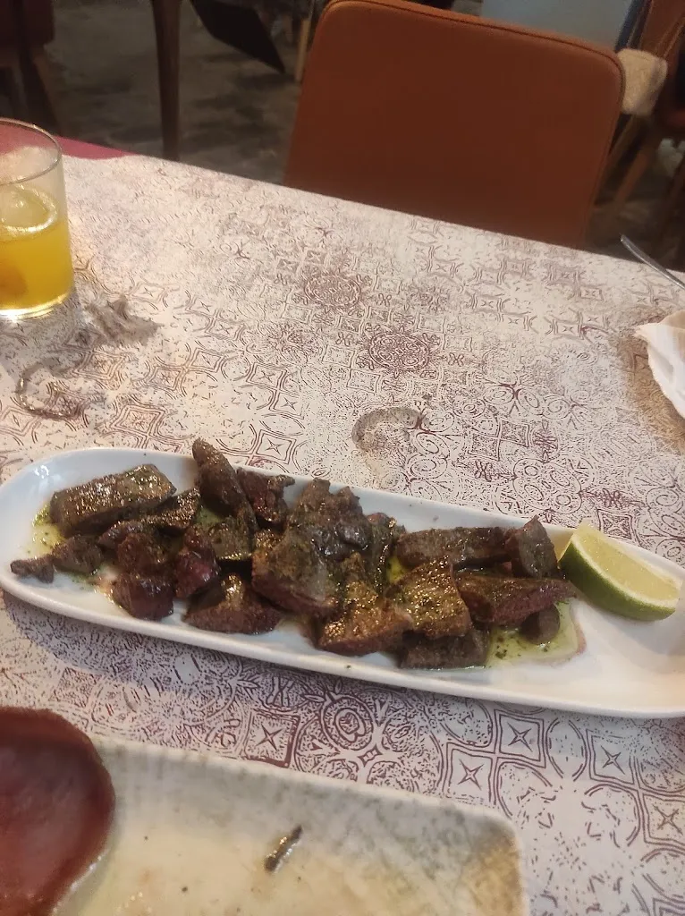 karol Navarro_bar los abuelos_Beneixama_review