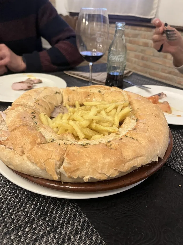 Marlene Barrientos_Restaurante La Ermita Santillán_Huétor de Santillán_review