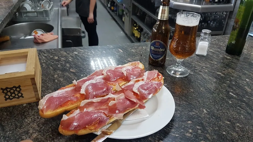 Menu_Área De Servicio Huéneja - Bar y Gasolinera_Huéneja_image_2