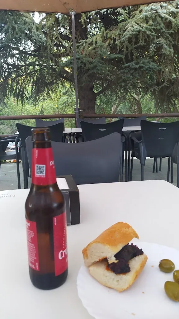 Sabado Lunes_Los Castaňos chiringuito_Huéneja_review