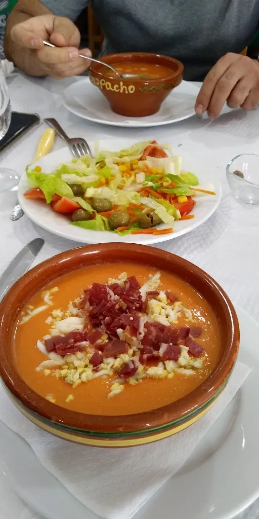 Hotel Restaurante González_Huéneja_slider_image_3