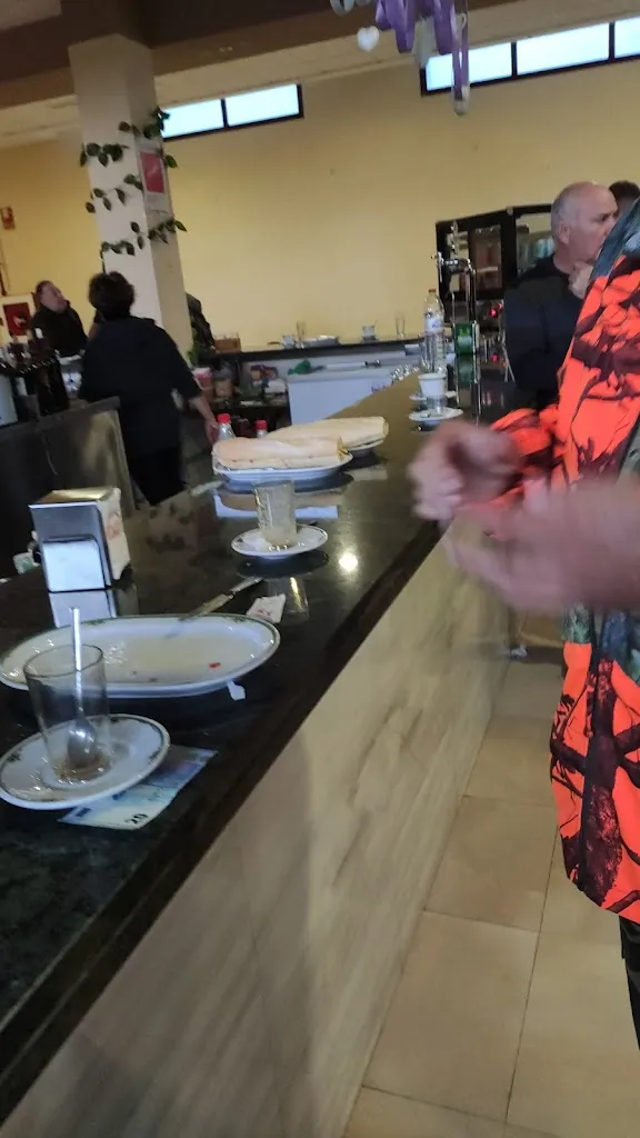 NEOcompae_Bar Waniya_Huéneja_review