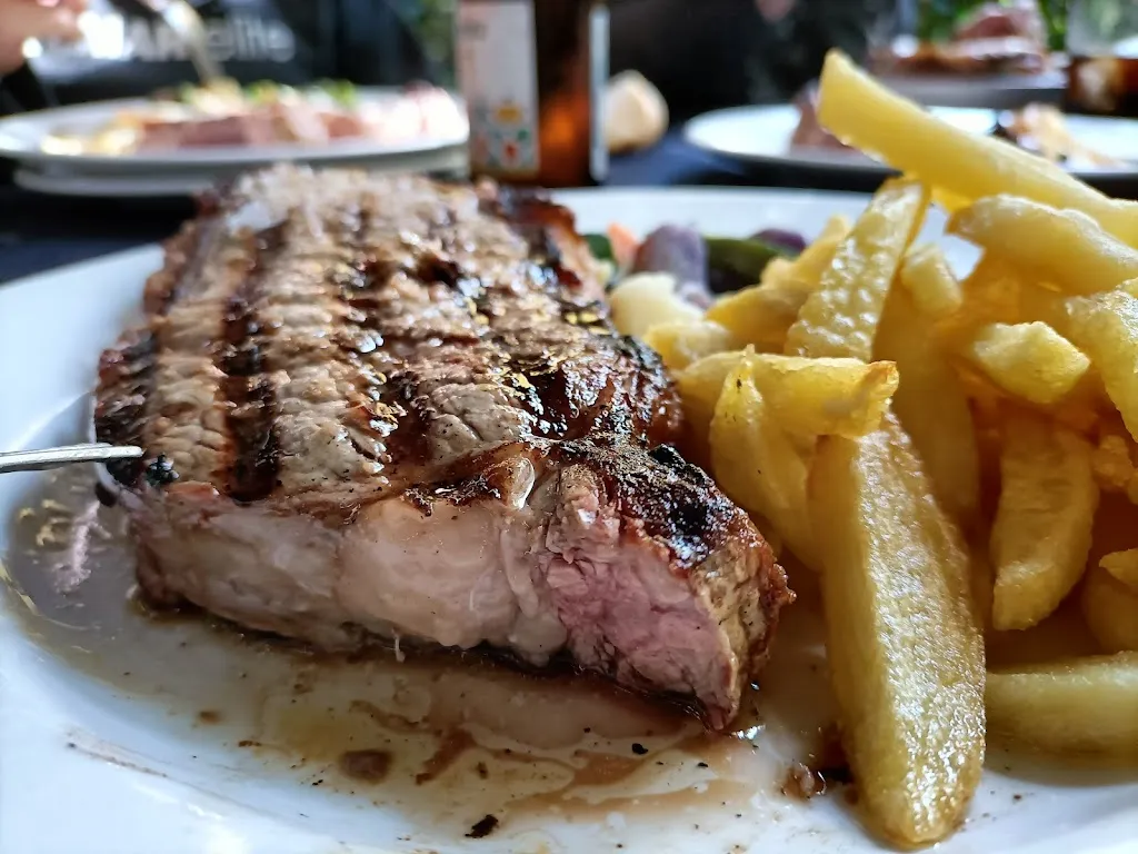 Restaurante La Fabriquilla_Güejar Sierra_slider_image_3