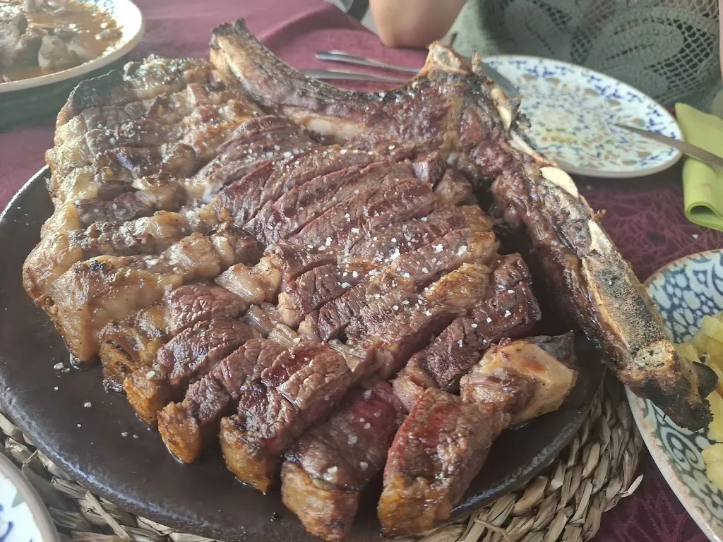 Restaurante Asador Casa Chiquito_Güejar Sierra_slider_image_3