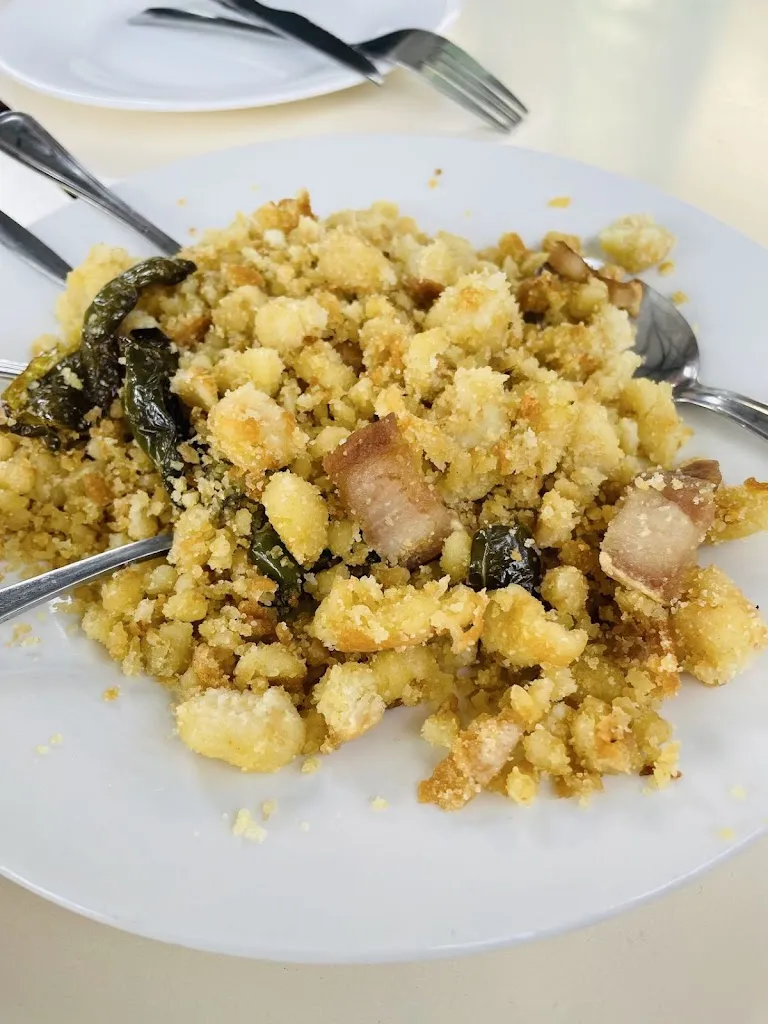 Atenea Chen_Mesón Las Lastras_Güejar Sierra_review