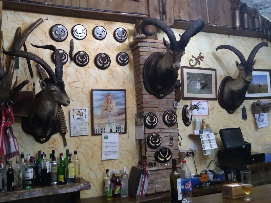 Mesón Las Lastras_Güejar Sierra_slider_image_3