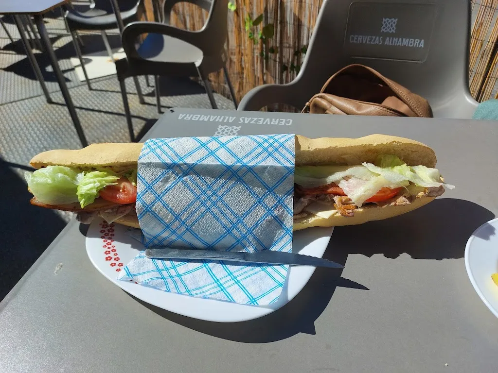 DIONISIO JIMÉNEZ_Café & Bar A Ca' Salva_Ítrabo_review