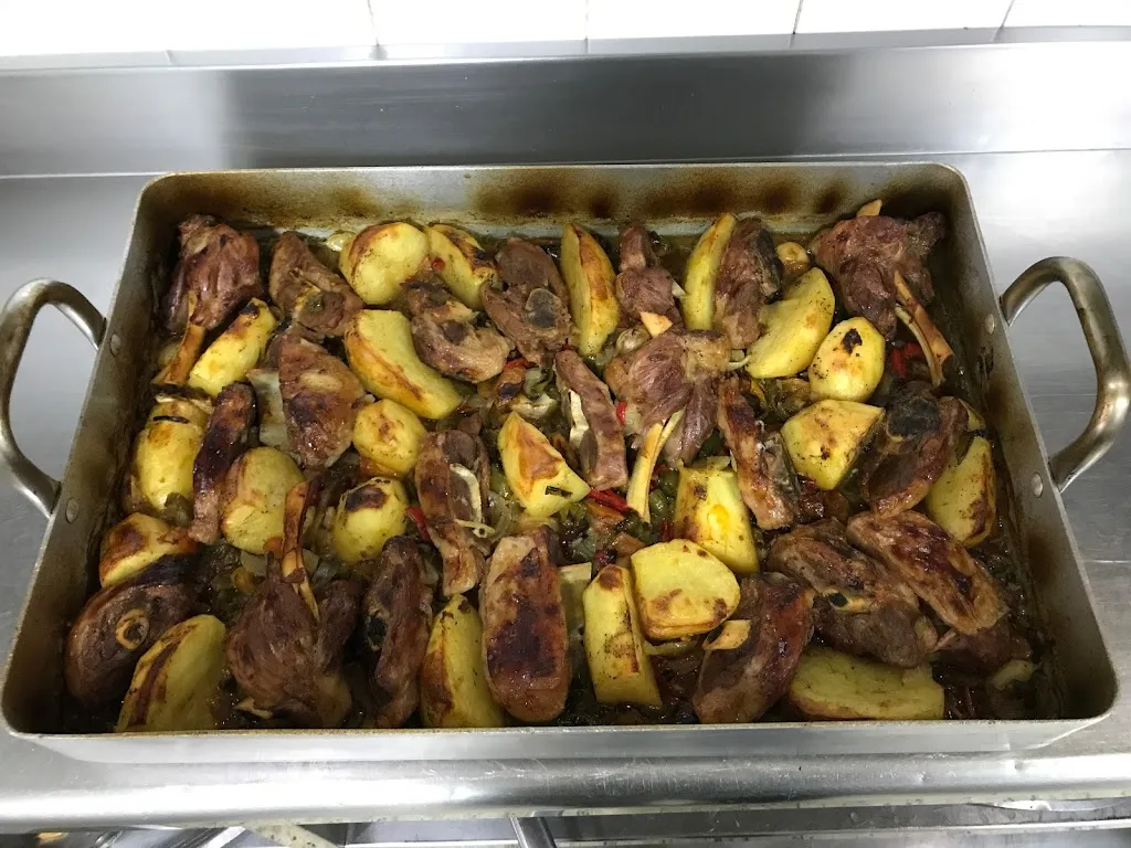 Restaurante los Jardines_Huéscar_slider_image_2