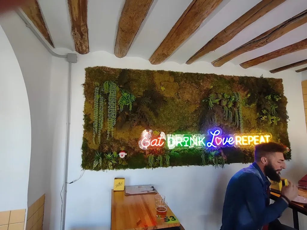 Mark Parker_Cervecería La Zurita_Huéscar_review