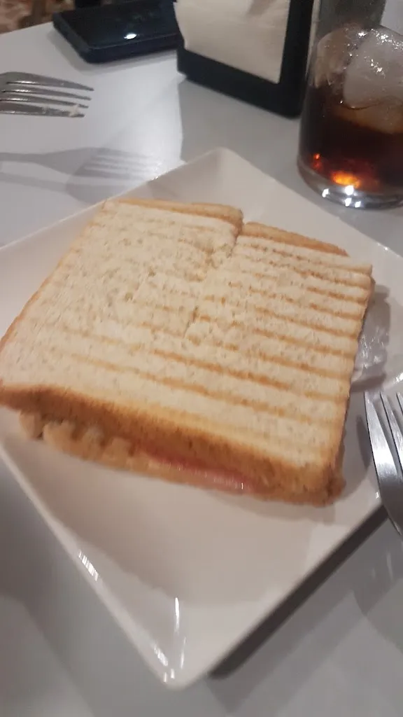 David Blázquez_La Taberna, Cafeteria , Bar_Iznalloz_review