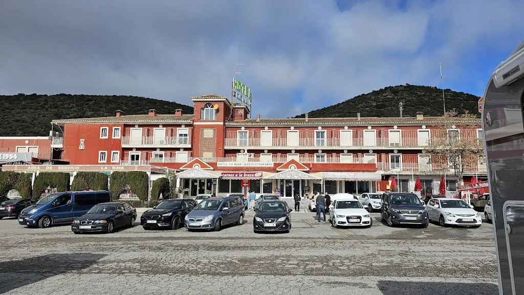Area De Servicio Hotel La Nava_Iznalloz_slider_image_3