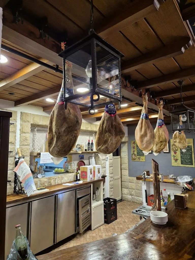 Silvester Hobič_Complejo Las Encebras_Iznalloz_review