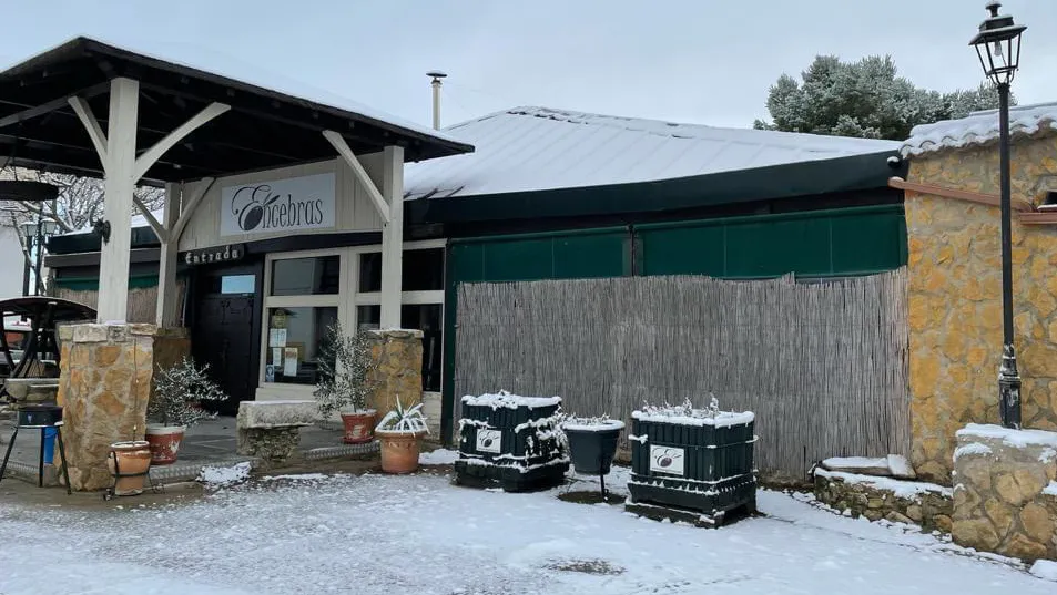 Complejo Las Encebras_Iznalloz_slider_image_3