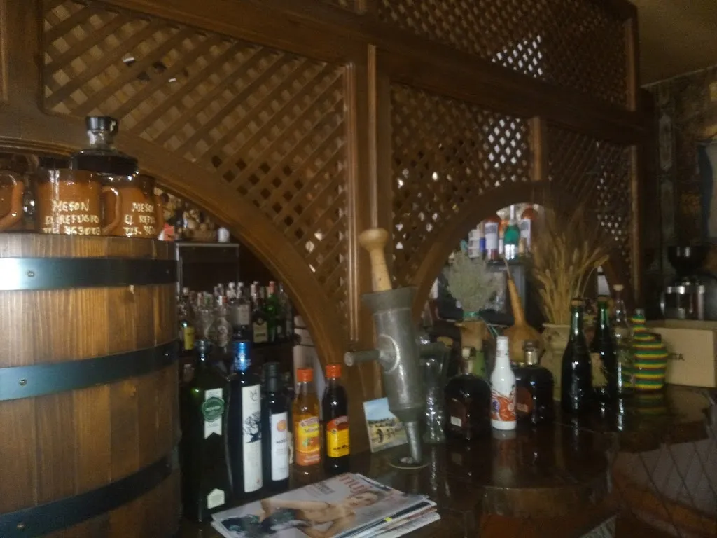 Refugio Fastfood_Illora_slider_image_3