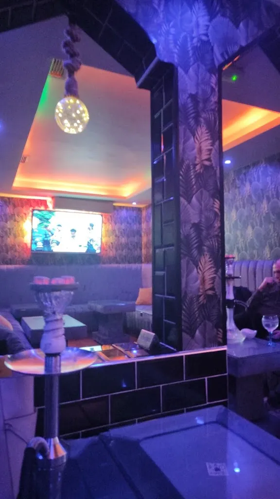 Yassine TAOUNI_Jet Set_Jete_recensione