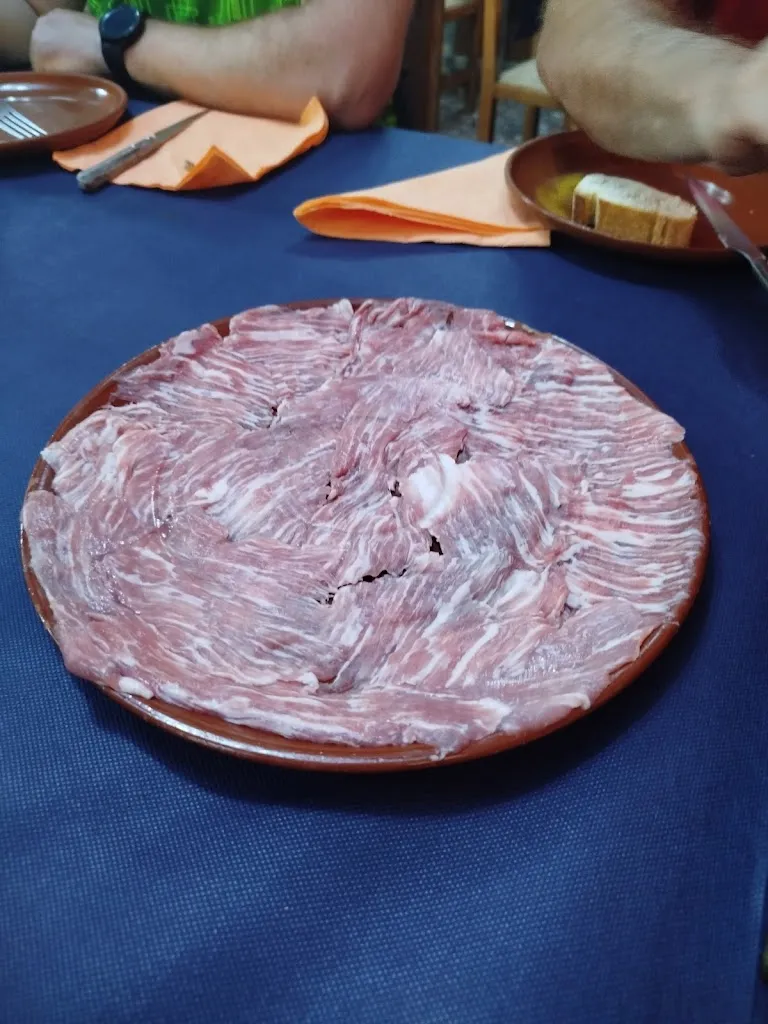 miguel González_Restaurante la Vaca en Llamas_Jérez del Marquesado_review