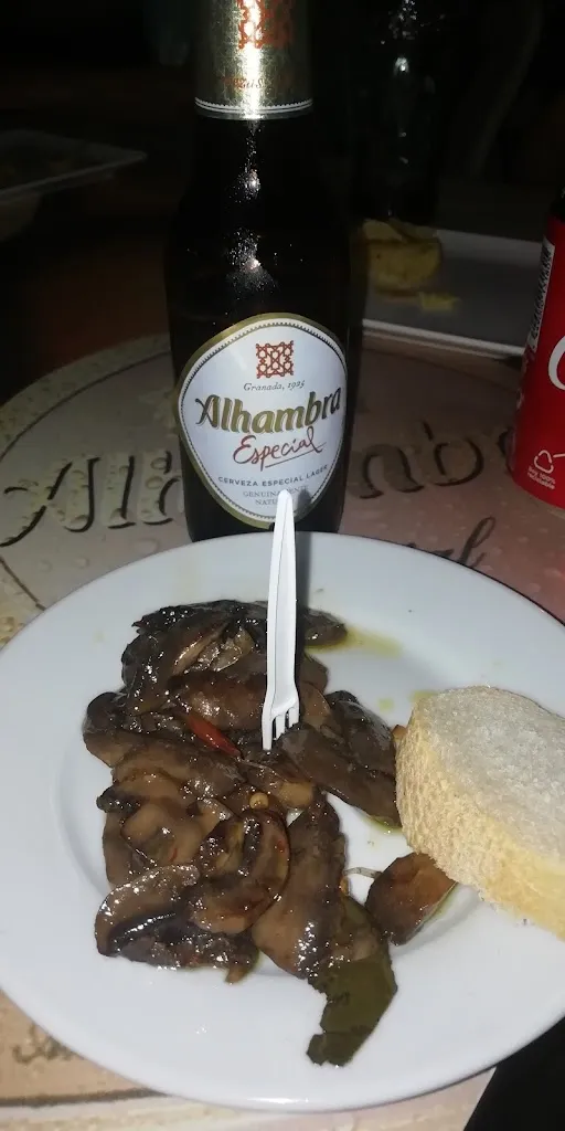 Francis Tejada_Bar Pichica_Jérez del Marquesado_review