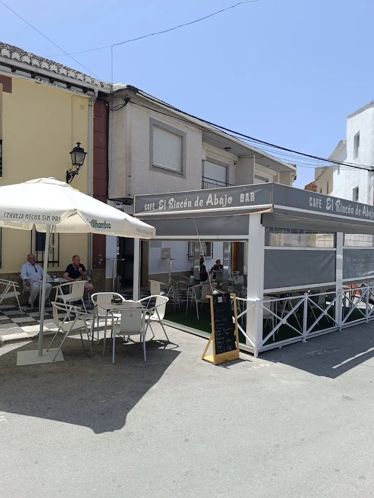 El Rincón de Abajo restaurant in Jayena