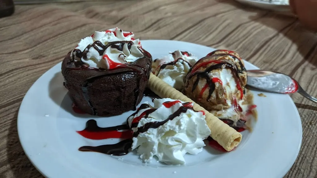 Jose Luis_Lanteira Hotel Floros_Lanteira_review