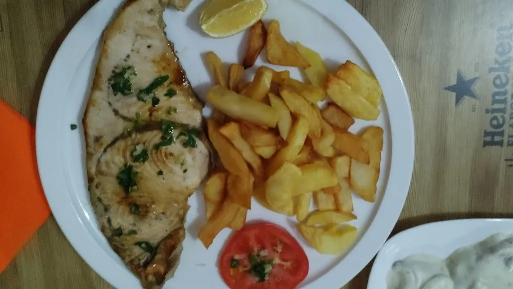 Caroline Nijnuis_Venta Natalio_Lecrín_review