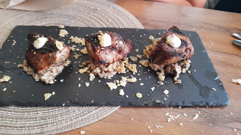 Menu_Riviera Mediterranean Restaurante_Huétor Tájar_image_6