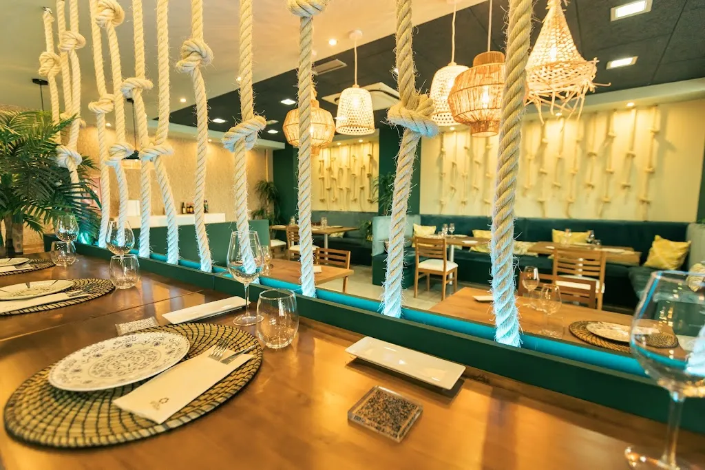 Riviera Mediterranean Restaurante restaurant in Huétor Tájar