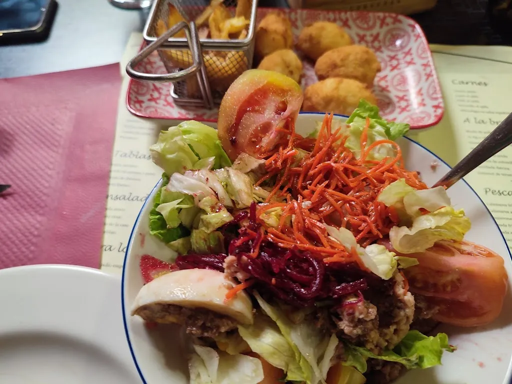 Menu_Entrevinos Restaurante/Brasería._Huétor Tájar_image_7