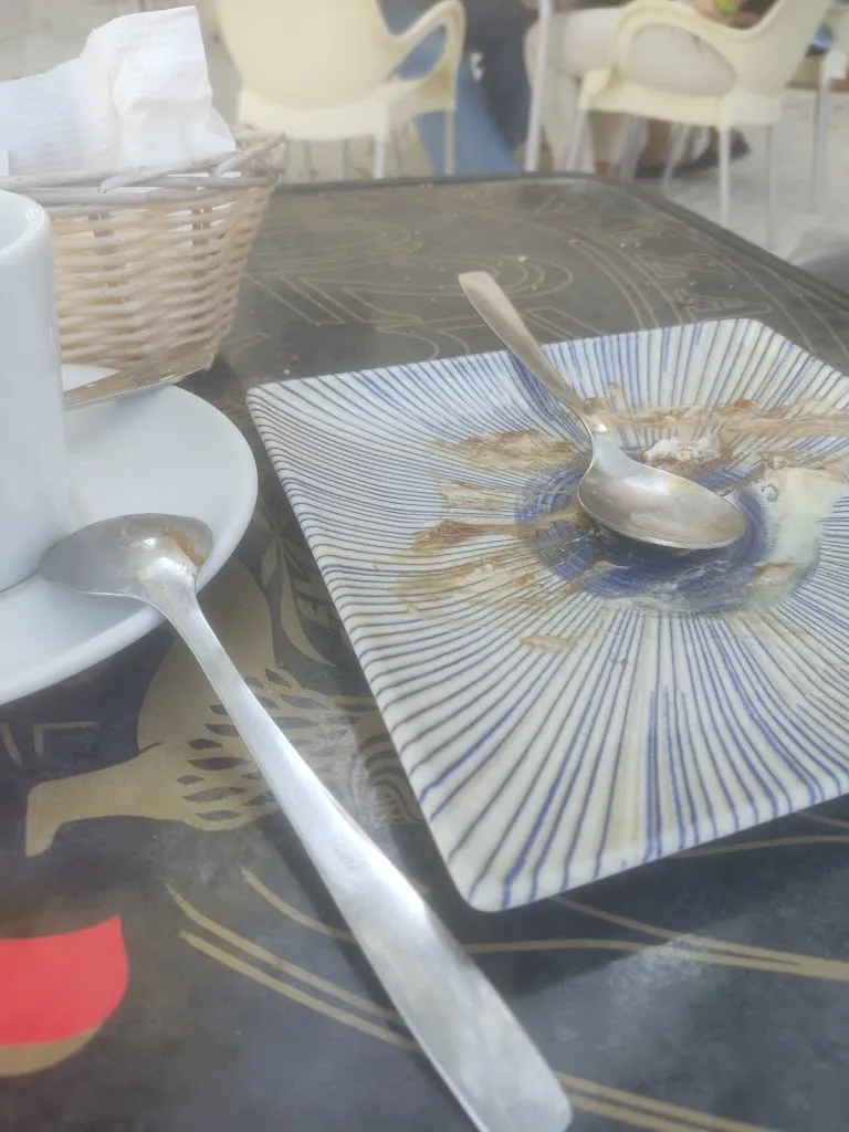 Carlos Exposito_BUYALLO TABERNA._Huétor Tájar_review