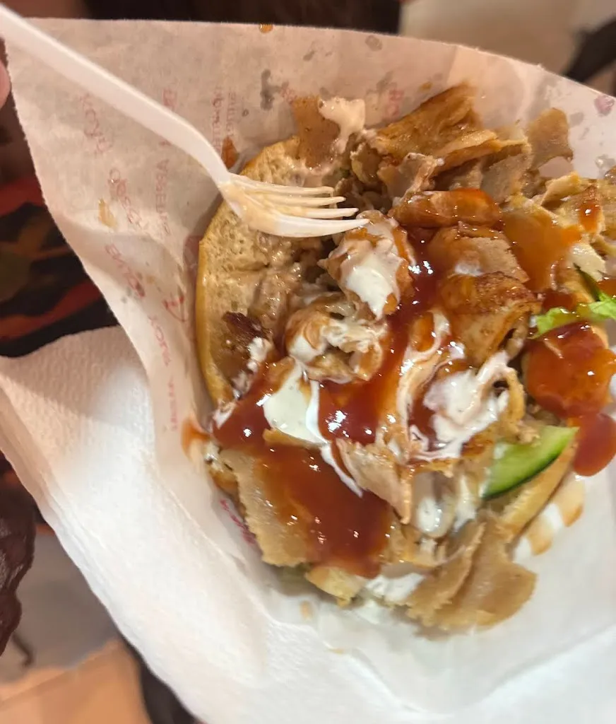 Jojee Khan_La Parada de huetor tajar_Huétor Tájar_review