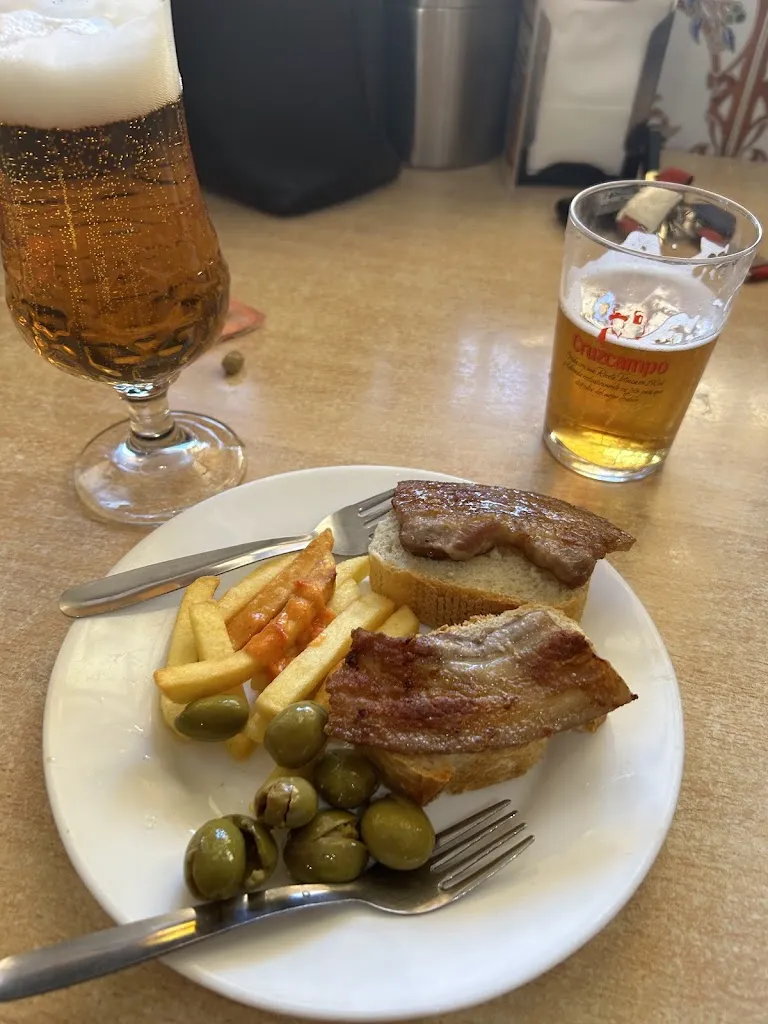 Menu_Bar Mariano_Lugros_image_7