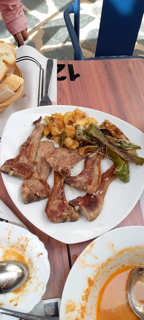 Menu_Bar Restaurante el bosque encantado_Lugros_image_5