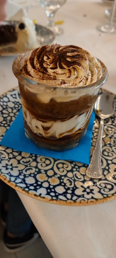 Mercedes Reyes Moreno_Restaurante Vista Nevada_Huétor Vega_review