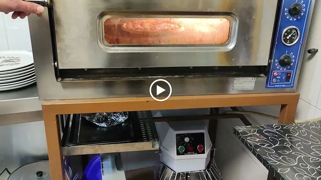 Trattoria pizzeria Cavoli miei_Huétor Vega_slider_image_2